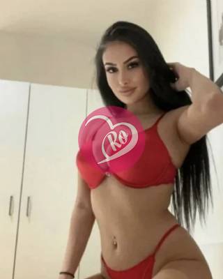 Alexandra VIP escort hot fără probleme