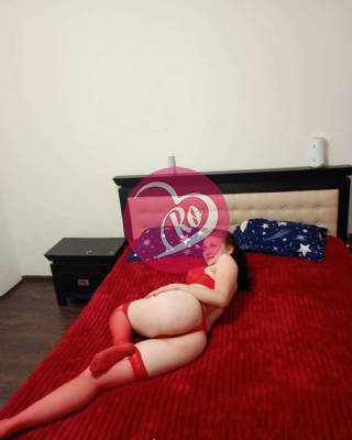 Cristina 22 de ani satisface plăcerile intime sexuale Zona Brazda lui Novac fotografia:2
