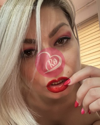 Buna sunt Maya o Milfă de 38 de ani fotografia:4