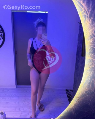 Rebeka nouă la voi în oraș fotografia:4