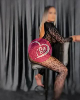 Ofer clipe romantice și intens erotice fotografia:3
