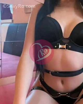 Alina 22 de ani nouă în oraș vreau sa-mi fac de cap