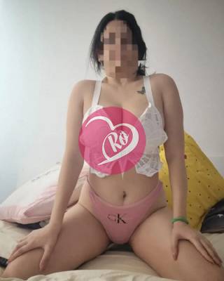 Brunetă👑 apetisanta cu chef de joacă
