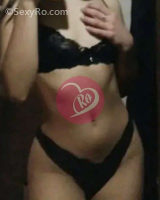 Masaj erotic: Escortă de 23 de ani nouă în oraș pentru servicii masaje