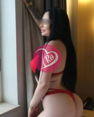 Julia Escortă cu piercing intim să tragi cu dinții de el am revenit fotografia:3