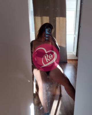 Denisa fac doar deplasări trimite mesaj