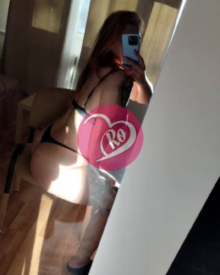 Denisa fac doar deplasări trimite mesaj fotografia:2