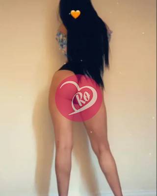 Rebecca satisfac dorințele intime pentru iubitori fotografia:3