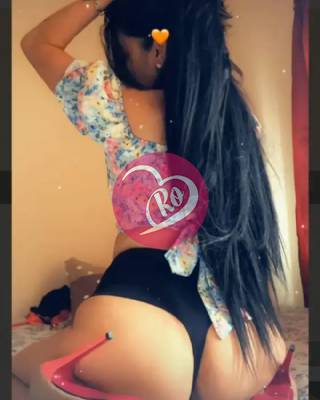 Rebecca satisfac dorințele intime pentru iubitori fotografia:5