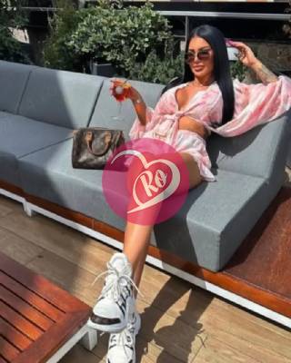 Cristina Escortă de lux siliconată fac și dominări dețin și jucări deplasarea fotografia:2