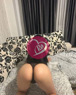 Tânără Sexy te aștept la mine pentru clipe frumoase și de relaxare fotografia:2