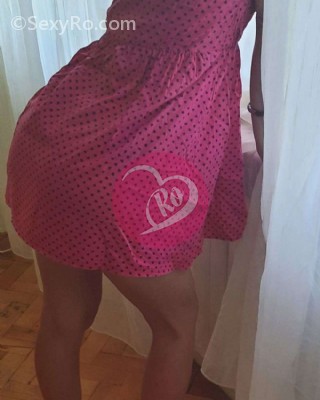 Ana femeie slăbuță pentru domni eleganți frumoși