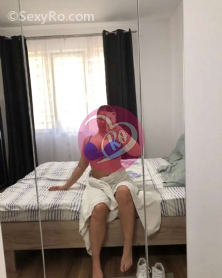 Femeie cu chef de distracție Poze reale fotografia:5