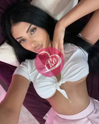 Frumoasa și pasională pentru partidele tale de sex extrem fotografia:5