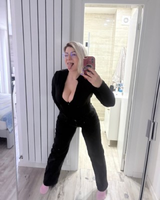 Eu sunt Maya2023rebel am 39 ani. fotografia:4