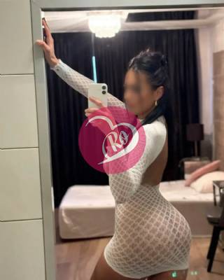 Brunetă non stop pasională senzuală fotografia:2