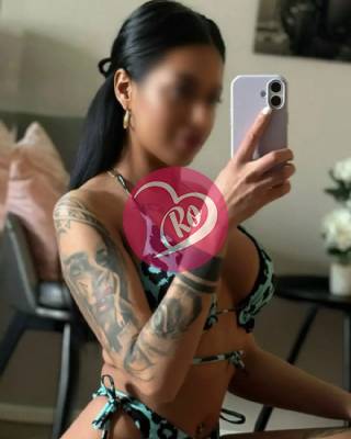 Brunetă non stop pasională senzuală fotografia:3