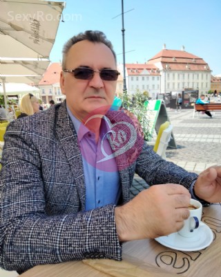 George Urgent caut Escortă pentru un eveniment fotografia:4