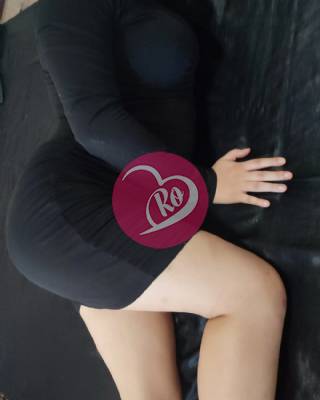 Brunetă 19 ani cochetă mică jucăușă și plină de farmec fotografia:4