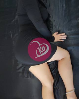 Brunetă 19 ani cochetă mică jucăușă și plină de farmec fotografia:5