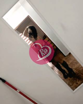 Narcy 25 de ani femeie pentru plăcerile tale sexuale intense fotografia:3