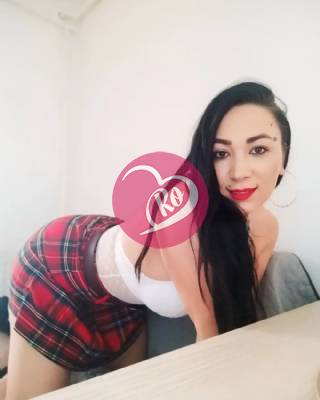 Narcy 25 de ani femeie pentru plăcerile tale sexuale intense fotografia:4