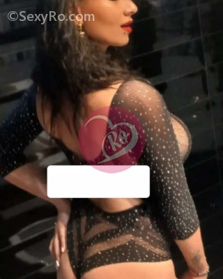 Brunetă dulce și atrăgătoare confirmare pe Whatsapp fotografia:4