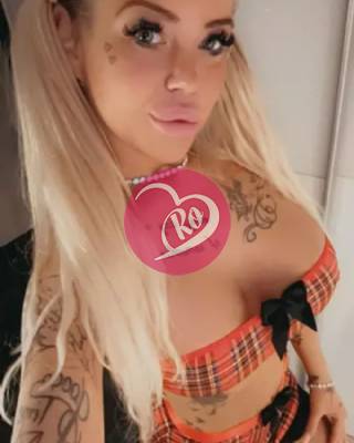 Mona escortă sexi blonda cu șarm fotografia:3