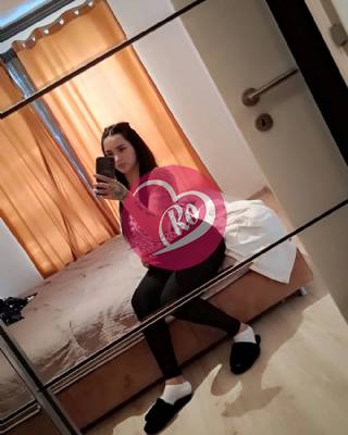 Andreea 27 de ani nouă la tine în oraș fotografia:2