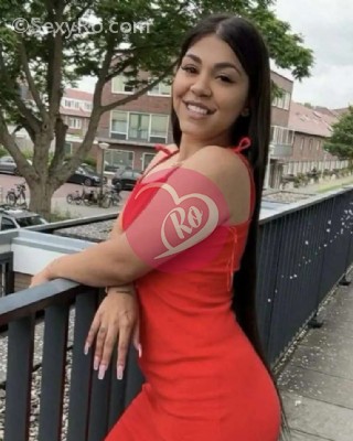 Vanessa femeie brunetă la mine sau la tine