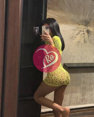 Alessia 24 de ani la mine sau la hotel tânără cu experiență