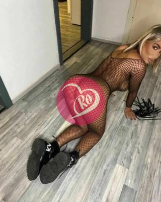 Denisa sunt nouă în orașul tău fac și deplasării fotografia:2