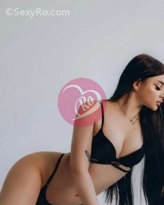 Ana o brunetă senzuală nouă în orașul tău fotografia:2