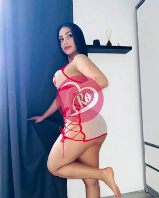 Escortă pentru băieții curioși nesatisfăcuți fotografia:3