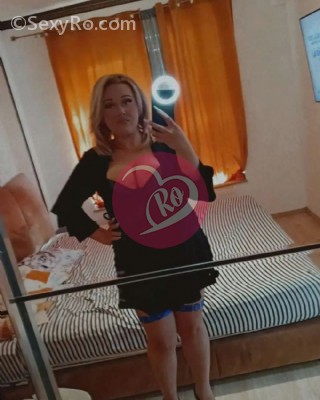 Femeie cu forme escortă grăsuță expertă cu bărbații fotografia:2