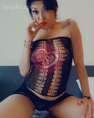 Delia Brunetă ta jucăușă fotografia:4