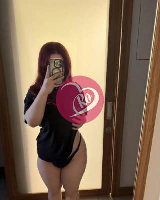 Melannia te invit să te relaxezi whatsapp sau telefon fotografia:4