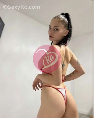 Ella 19 ani fată pentru companie