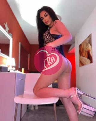 Escortă accept și cupluri fac deplasări sau la mine