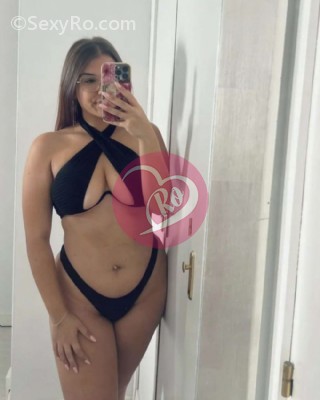 Amelia ofer câteva clipe și momente speciale fotografia:3