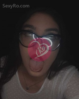 Giulia show web incendiar fantezia ta în carne și oase fotografia:4