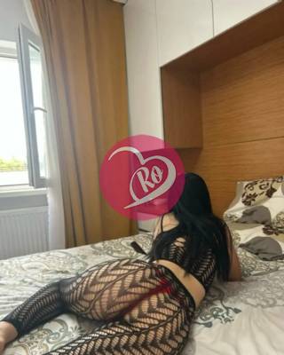 Ana promit reîntoarcerea prima data în București fotografia:3