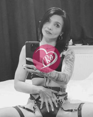 Cristina poze reale confirm pe WhatsApp fotografia:2