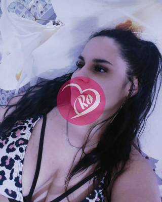 Alexandra fac doar deplasări fată cu forme grăsuță fotografia:3