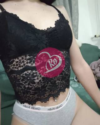 Andreea dragilor aștept să fiu satisfăcută fotografia:3