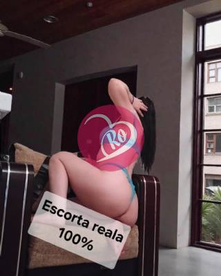 Fată cu corp sexy eleganta nouă în orașul tău fotografia:3