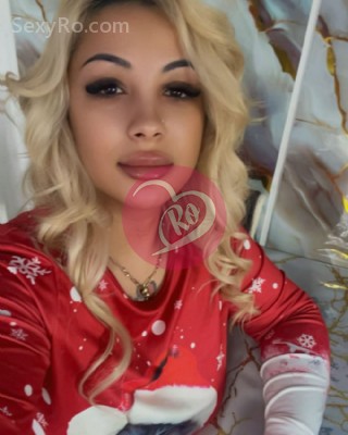 Buna sunt Denisa ofer servicii fotografia:2