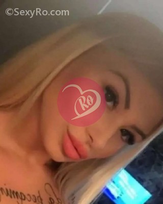 Blonda speciala Expertă cu bărbații fotografia:5