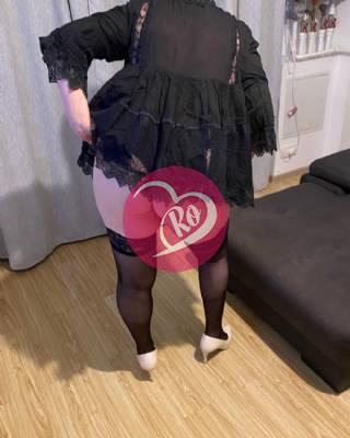 Natalia milf speciala Matură Militari Residence fotografia:2