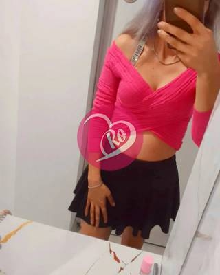 Ofer clipe de fericire - Pentru prima data la tine fotografia:2